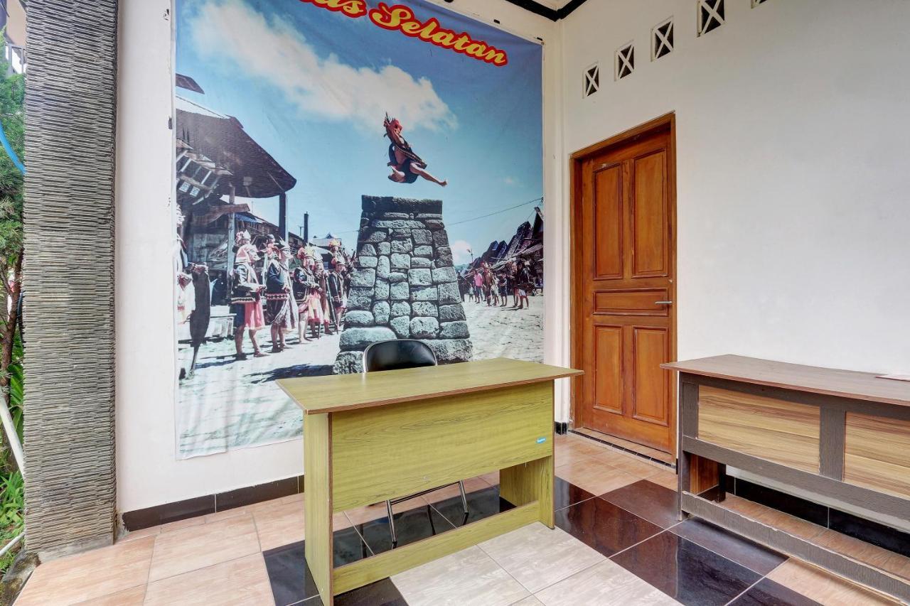 Hotel Wisma Ck Kebumen Eksteriør billede