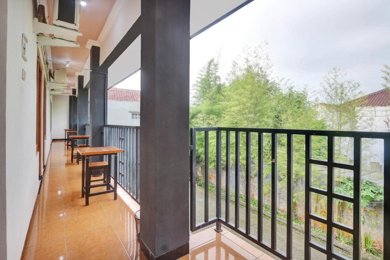 Hotel Wisma Ck Kebumen Eksteriør billede